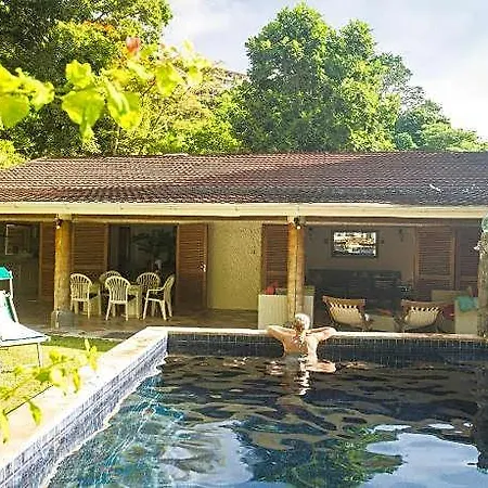 Cote Sud Self Catering Bungalows