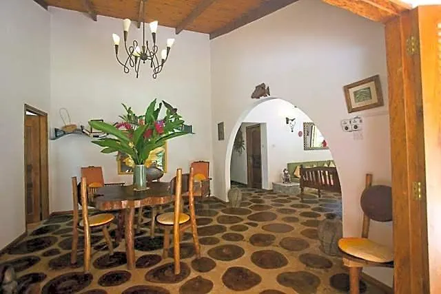 Cote Sud Self Catering Анс-Буало