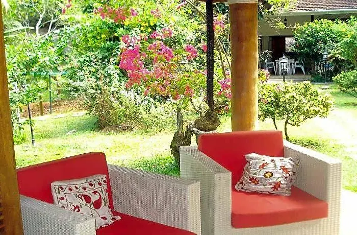 Cote Sud Self Catering 2* Анс-Буало